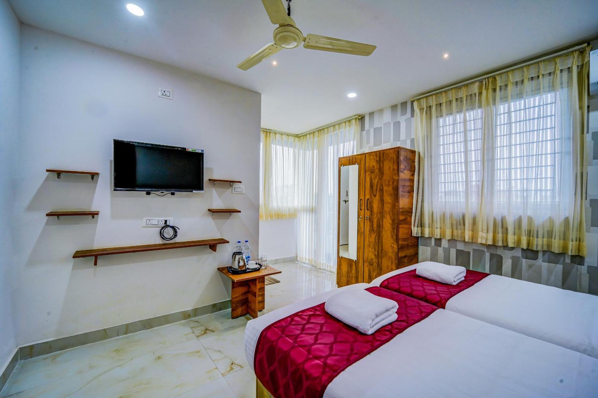 The Emerald Inn Bengaluru Zewnętrze zdjęcie