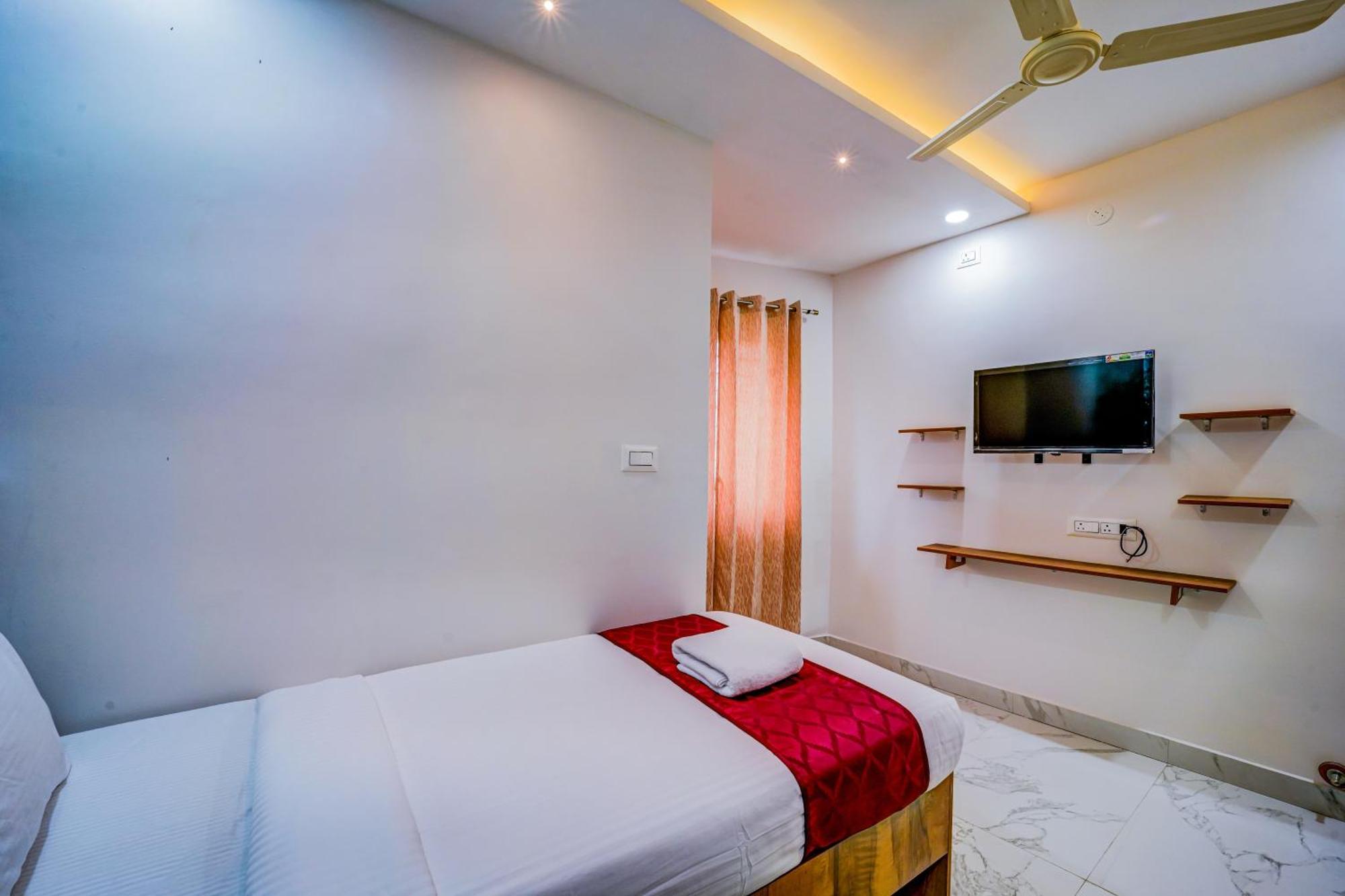 The Emerald Inn Bengaluru Zewnętrze zdjęcie